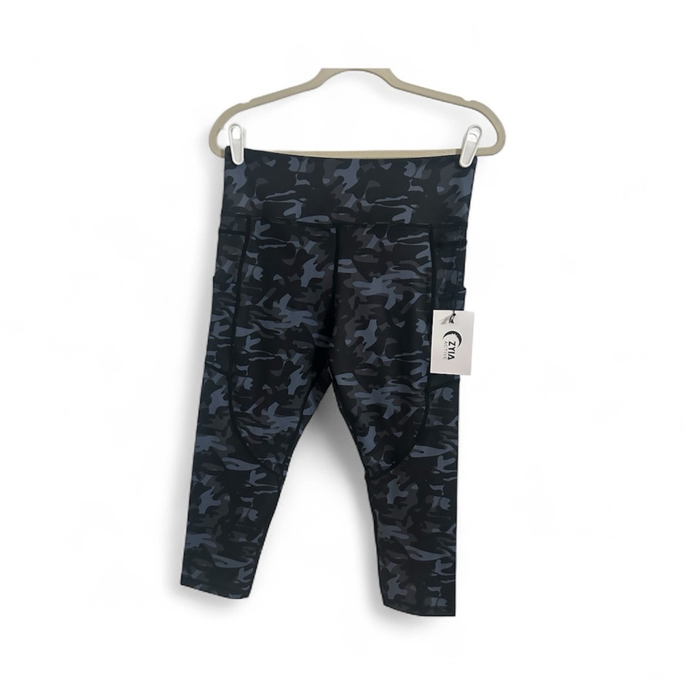ZYIA Black Camo Women's Leggings - Picture 2 of 7